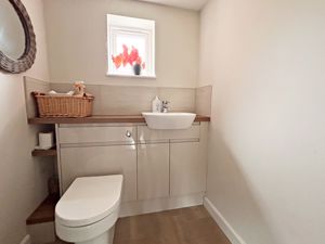 Cloakroom- click for photo gallery